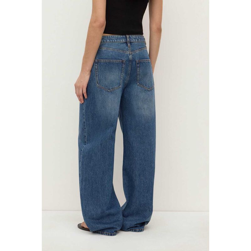 Assembly Label Low Curve Mid Rise Jean Mid Blue image number 1